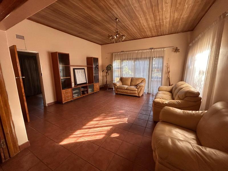 4 Bedroom Property for Sale in Kensington Gauteng