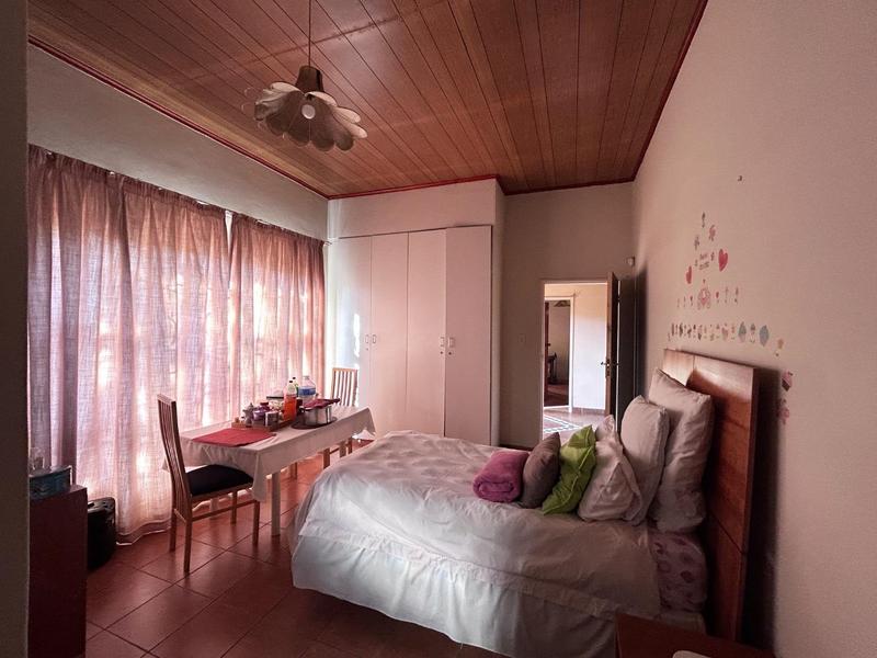 4 Bedroom Property for Sale in Kensington Gauteng