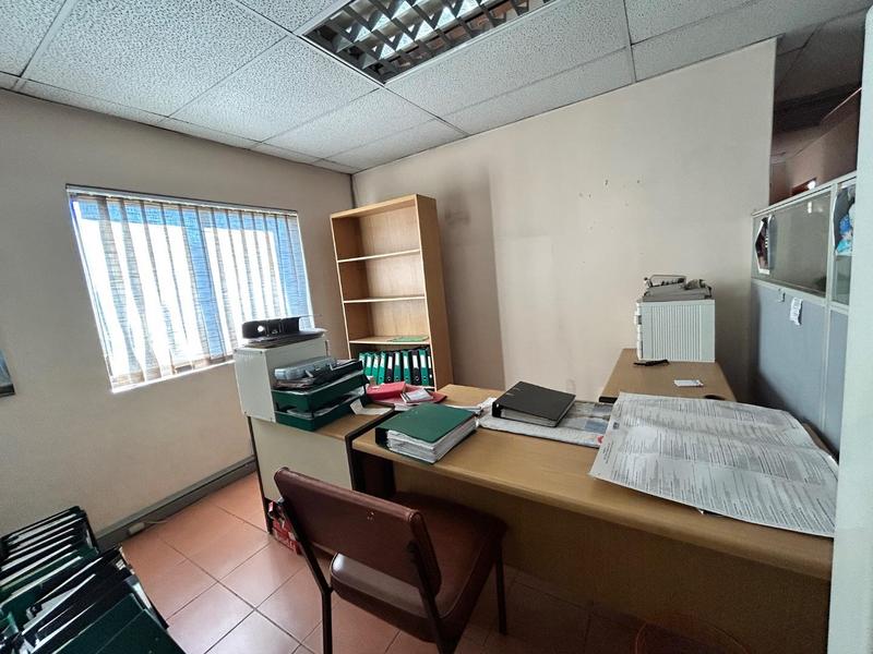 4 Bedroom Property for Sale in Kensington Gauteng