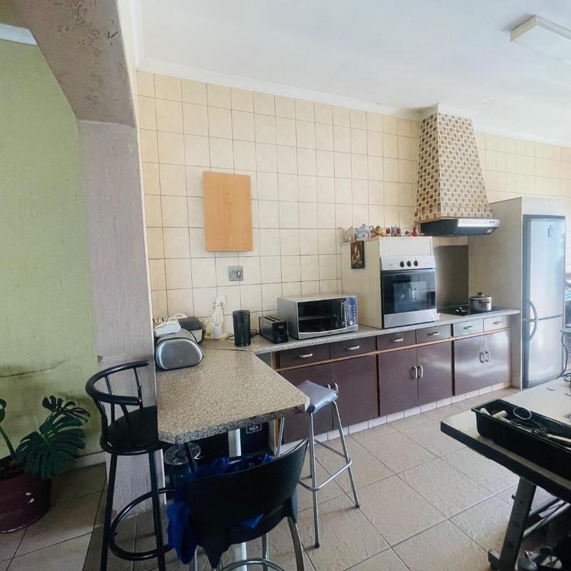4 Bedroom Property for Sale in Kensington Gauteng