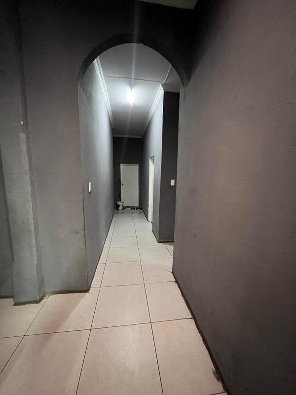 10 Bedroom Property for Sale in Kensington Gauteng