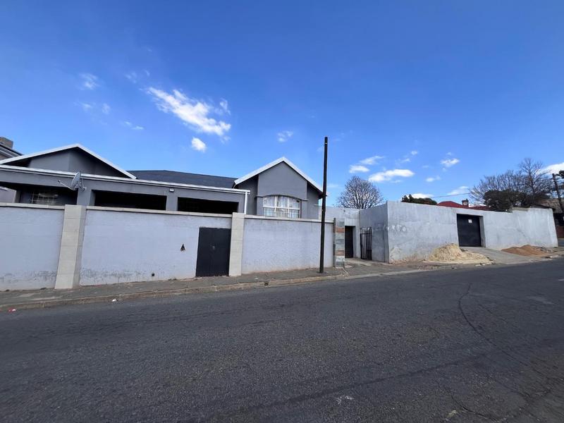 10 Bedroom Property for Sale in Kensington Gauteng
