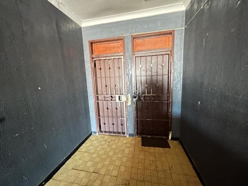 8 Bedroom Property for Sale in La Rochelle Gauteng