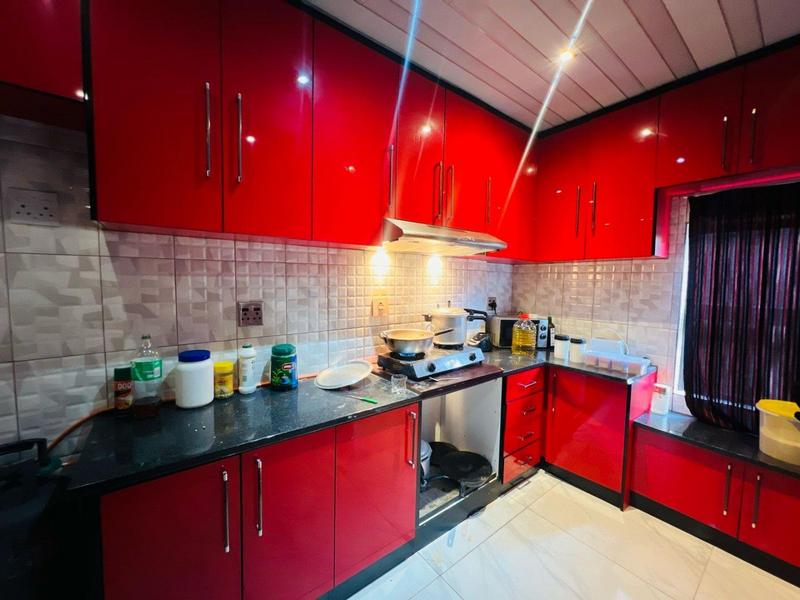 5 Bedroom Property for Sale in Lenasia Gauteng