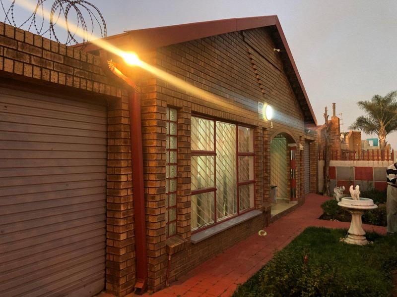 0 Bedroom Property for Sale in Lenasia Ext 2 Gauteng