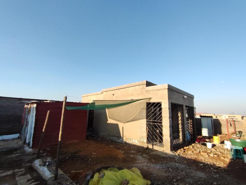 2 Bedroom Property for Sale in Lenasia Ext 2 Gauteng