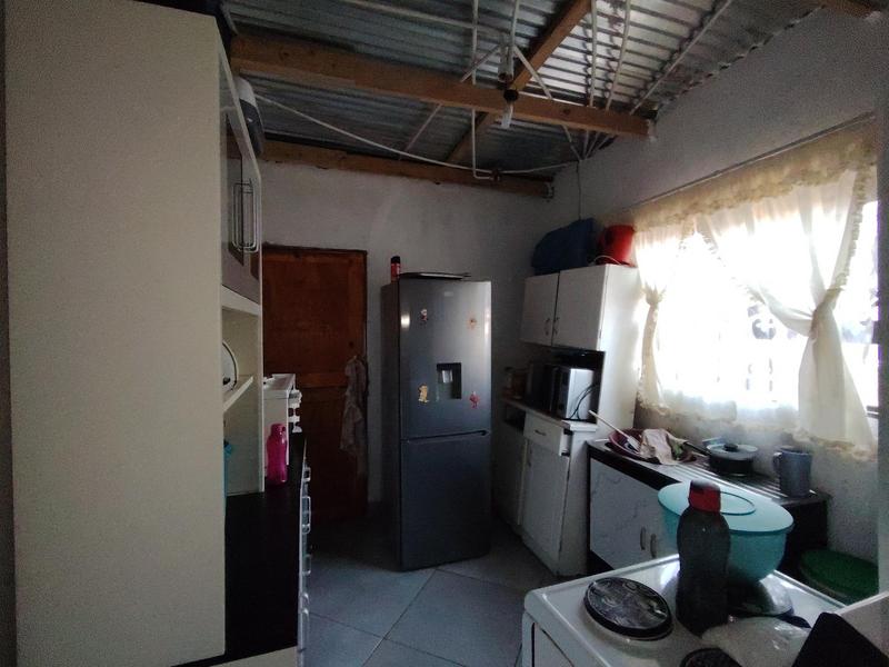 2 Bedroom Property for Sale in Lenasia Ext 2 Gauteng
