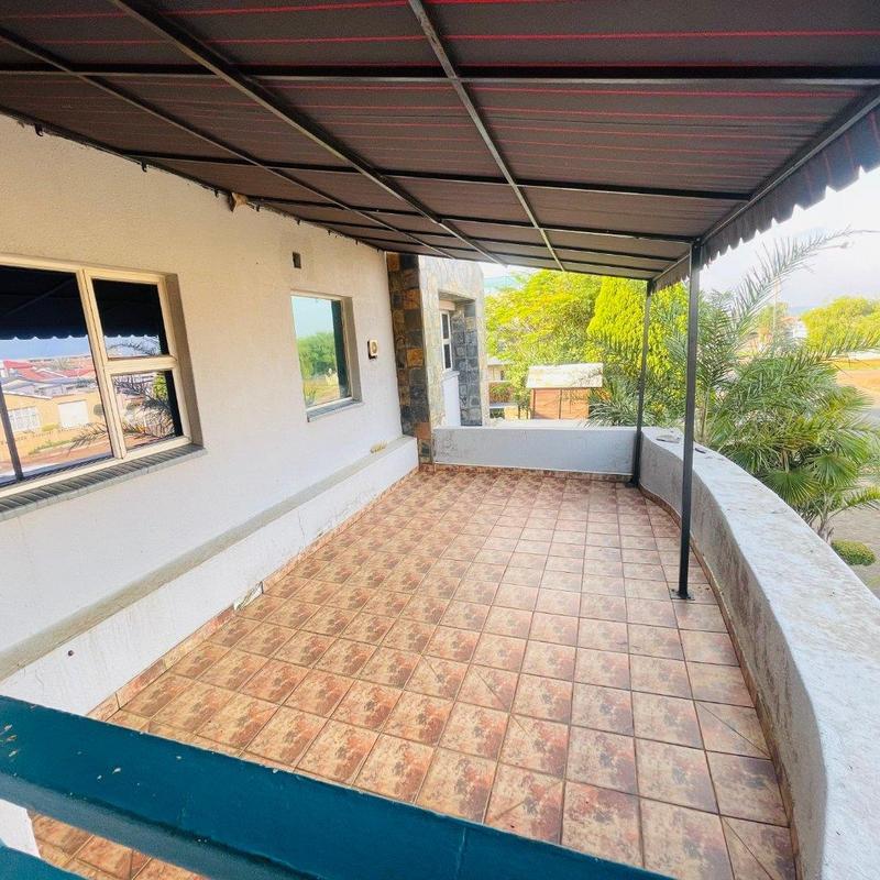 8 Bedroom Property for Sale in Lenasia Ext 5 Gauteng