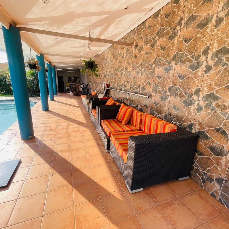 8 Bedroom Property for Sale in Lenasia Ext 5 Gauteng
