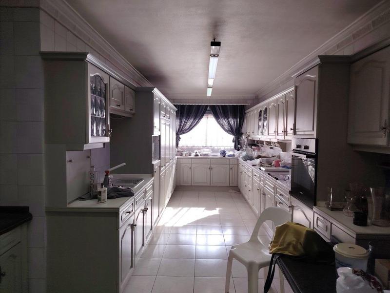8 Bedroom Property for Sale in Lenasia Ext 9 Gauteng