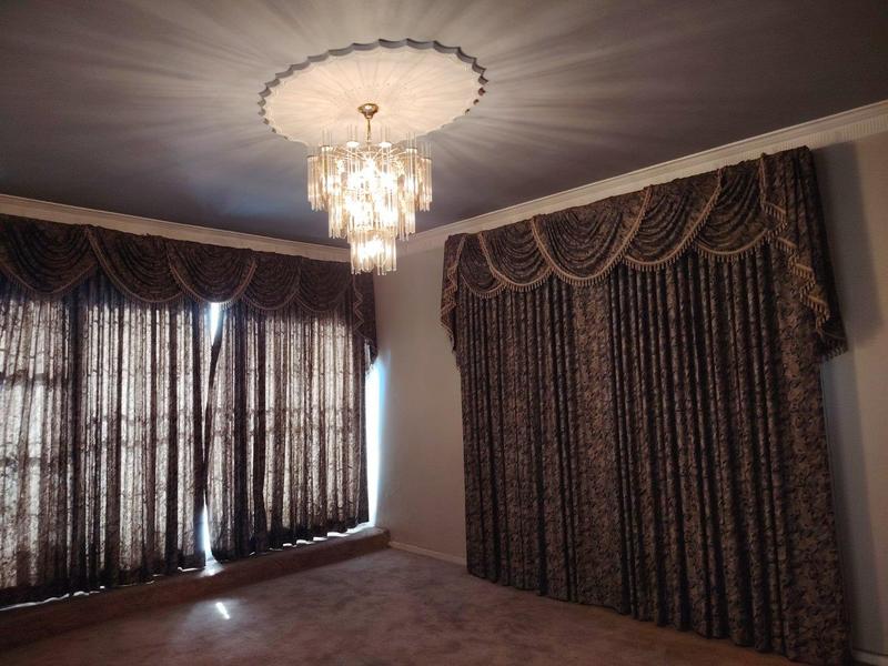 8 Bedroom Property for Sale in Lenasia Ext 9 Gauteng