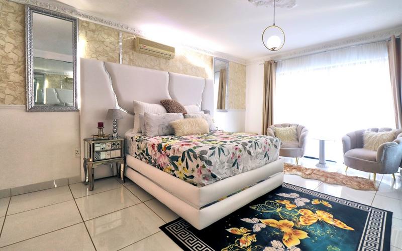4 Bedroom Property for Sale in Lenasia Ext 8 Gauteng