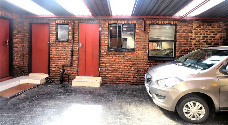 4 Bedroom Property for Sale in Lenasia Ext 8 Gauteng