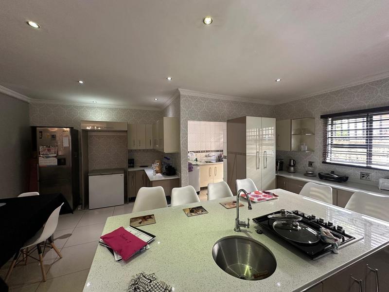 6 Bedroom Property for Sale in Lenasia South Gauteng