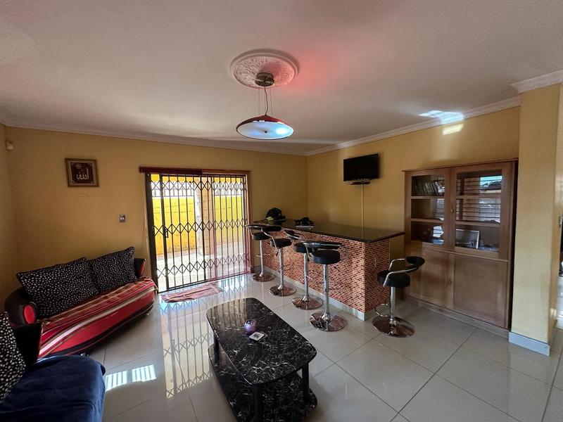 6 Bedroom Property for Sale in Lenasia South Gauteng