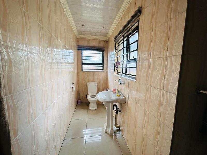 6 Bedroom Property for Sale in Lenasia South Gauteng
