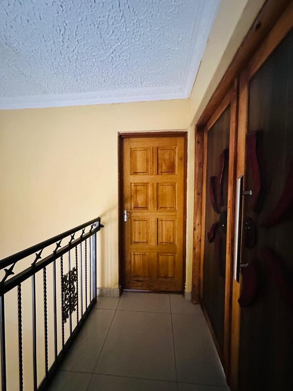 6 Bedroom Property for Sale in Lenasia South Gauteng