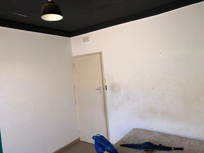 4 Bedroom Property for Sale in Lenasia South Gauteng