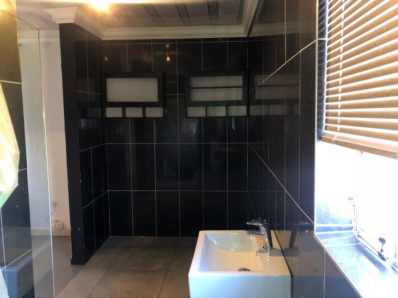 4 Bedroom Property for Sale in Lenasia South Gauteng