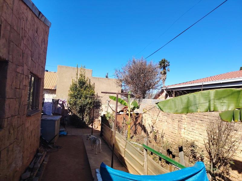 4 Bedroom Property for Sale in Lenasia South Gauteng