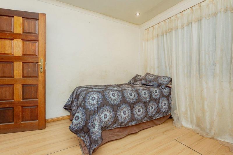 4 Bedroom Property for Sale in Lenasia South Gauteng