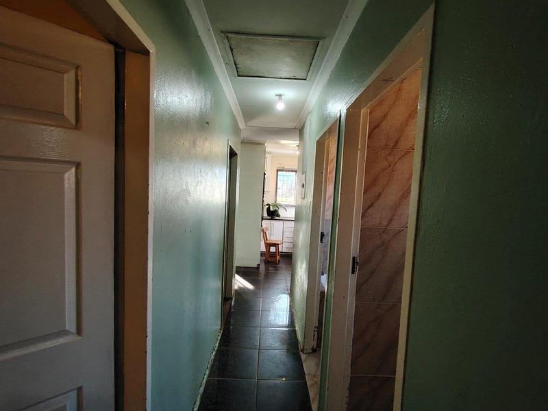 3 Bedroom Property for Sale in Lenasia South Gauteng