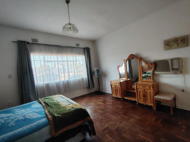 8 Bedroom Property for Sale in Lenasia South Gauteng