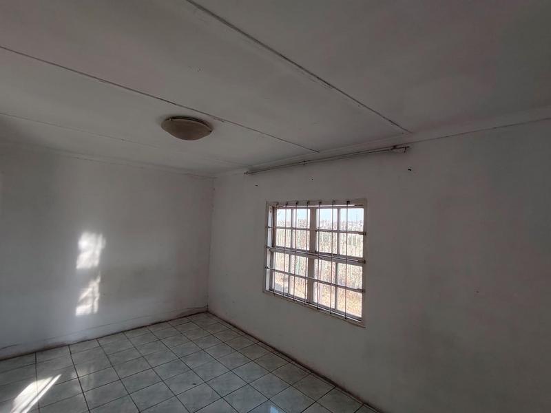 8 Bedroom Property for Sale in Lenasia South Gauteng