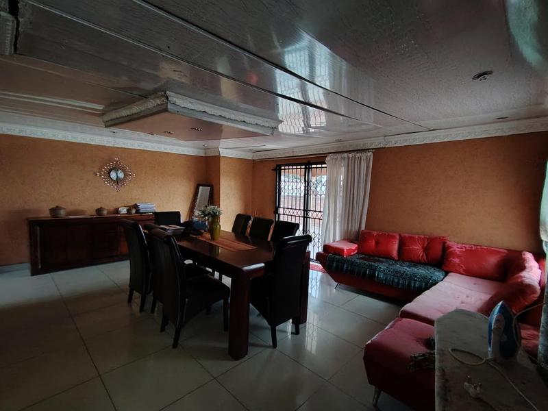 4 Bedroom Property for Sale in Lenasia South Gauteng