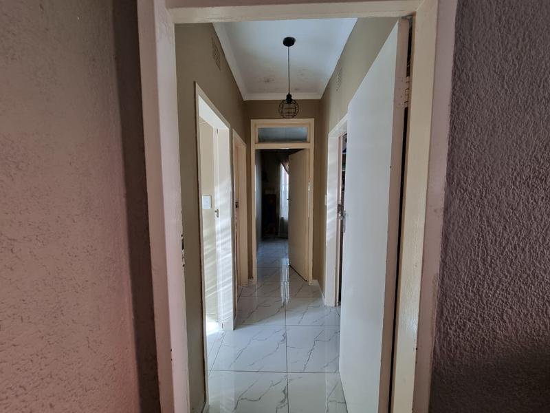 3 Bedroom Property for Sale in Newlands Gauteng