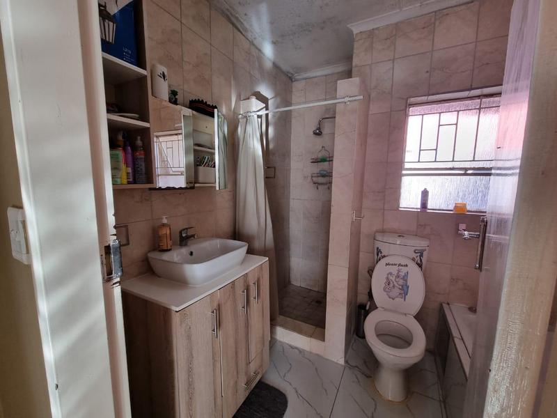 3 Bedroom Property for Sale in Newlands Gauteng