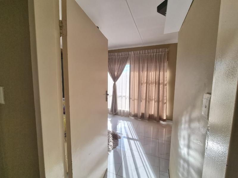 3 Bedroom Property for Sale in Newlands Gauteng