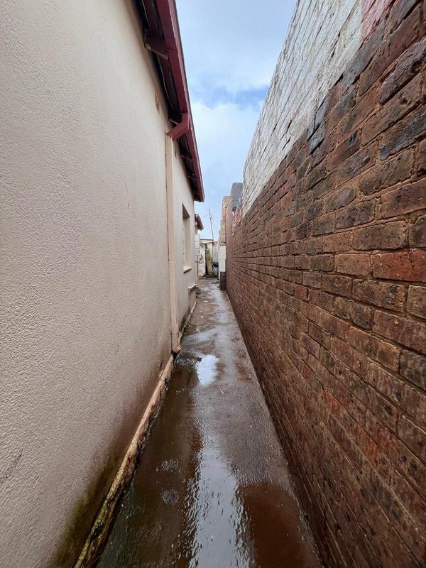 10 Bedroom Property for Sale in Regents Park Gauteng