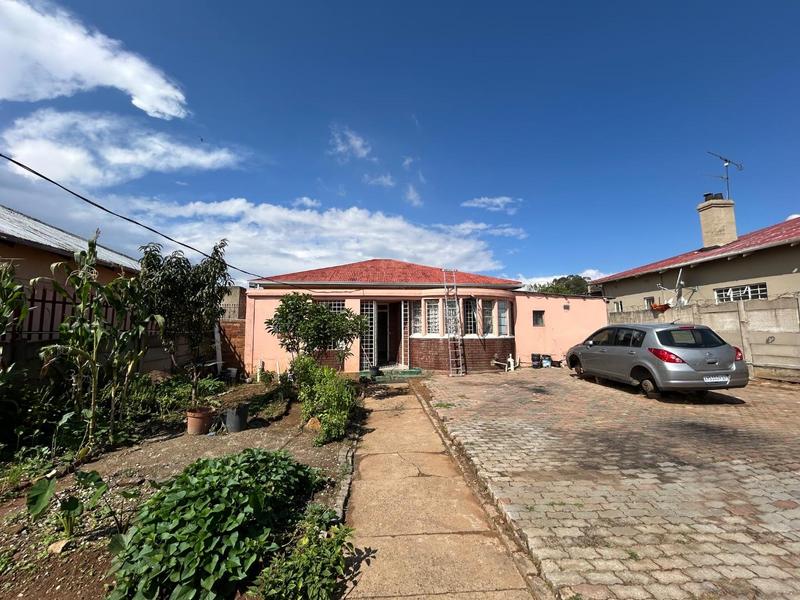 6 Bedroom Property for Sale in Regents Park Gauteng