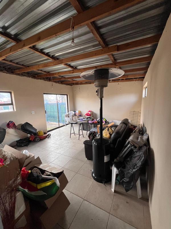 4 Bedroom Property for Sale in Regents Park Gauteng