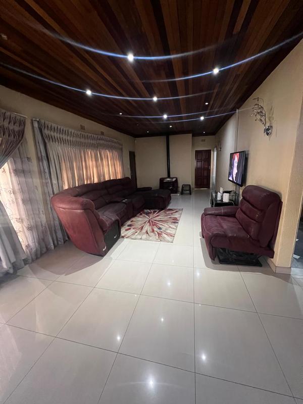 3 Bedroom Property for Sale in Regents Park Gauteng