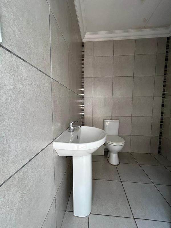 3 Bedroom Property for Sale in Roseacre Gauteng