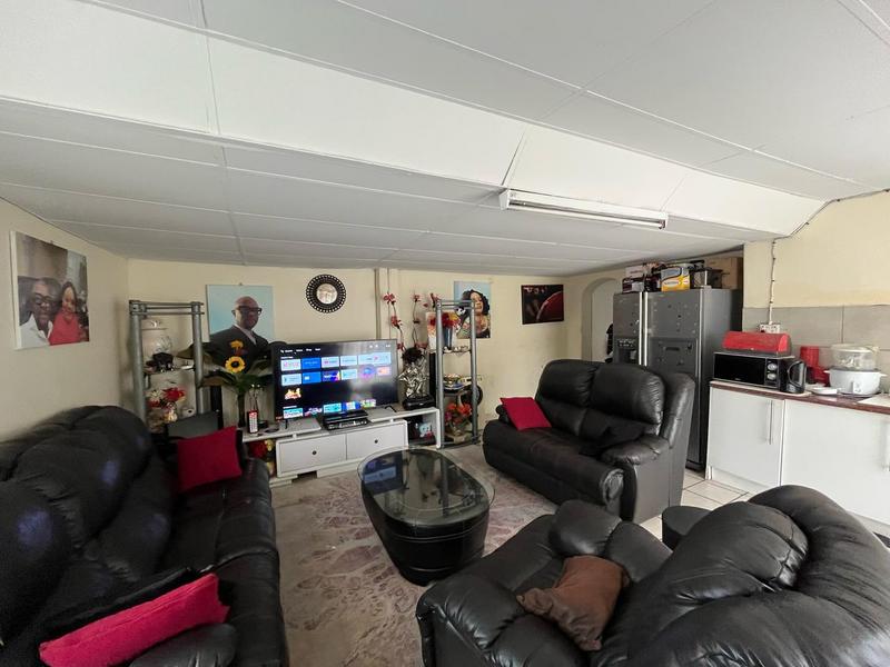 4 Bedroom Property for Sale in Rosettenville Gauteng