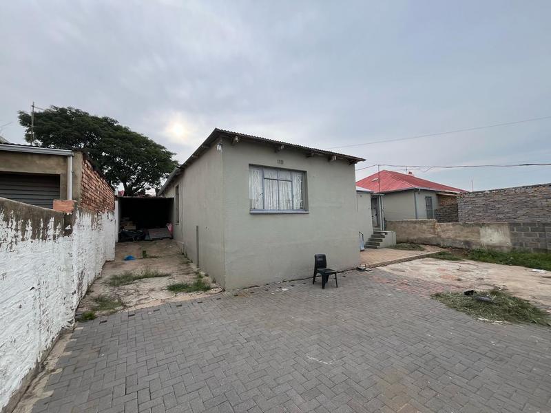 4 Bedroom Property for Sale in Rosettenville Gauteng