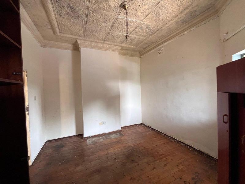 8 Bedroom Property for Sale in Rosettenville Gauteng