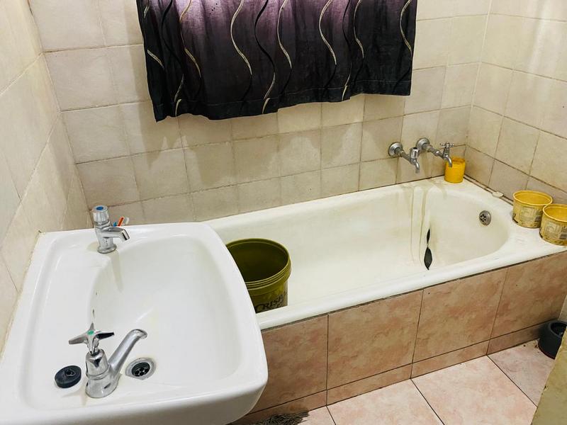 8 Bedroom Property for Sale in Rosettenville Gauteng