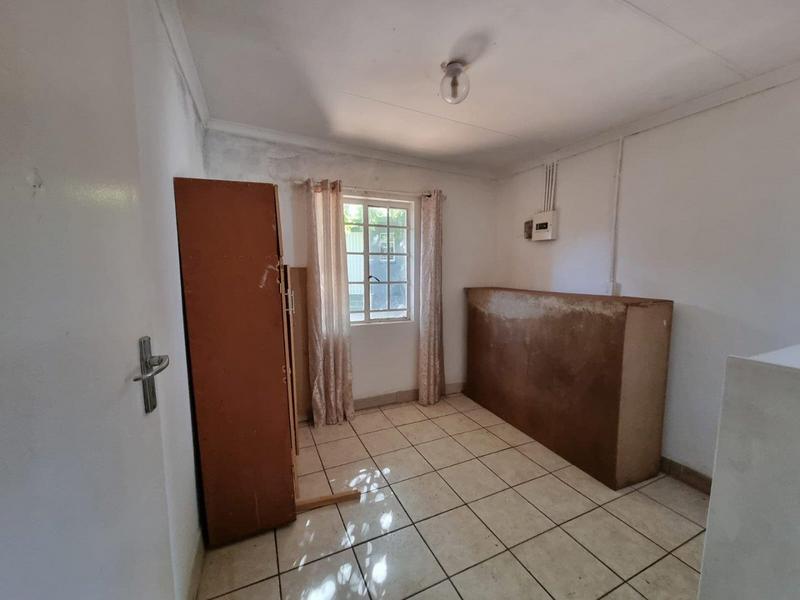 10 Bedroom Property for Sale in Sophiatown Gauteng