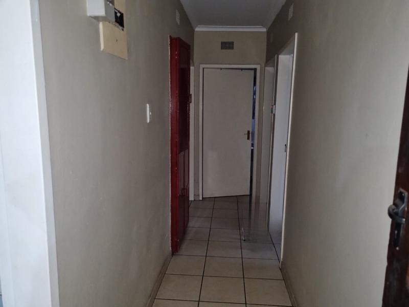 3 Bedroom Property for Sale in Sophiatown Gauteng