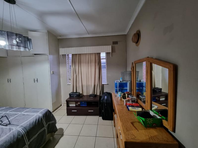 3 Bedroom Property for Sale in Sophiatown Gauteng