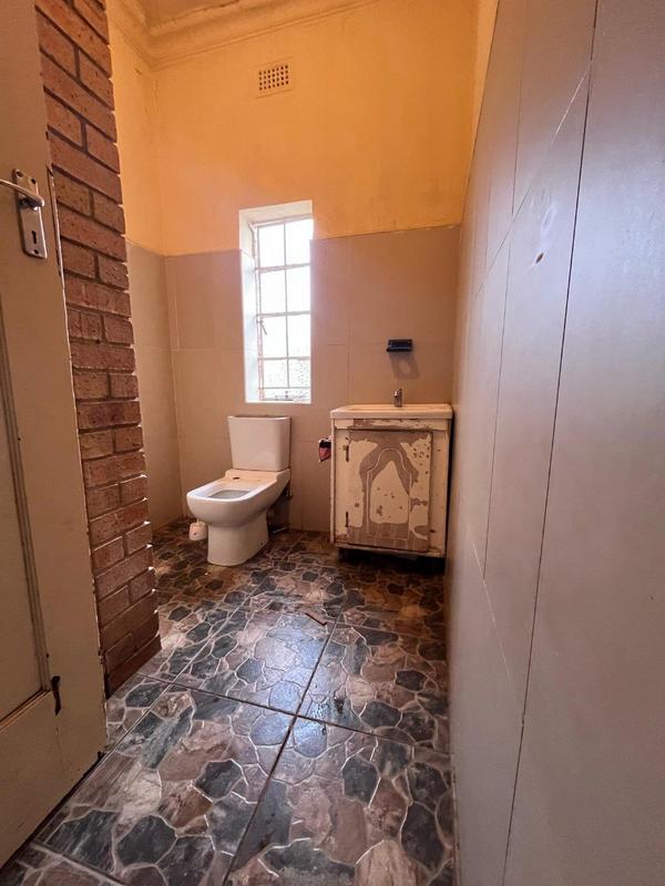 6 Bedroom Property for Sale in The Hill Gauteng