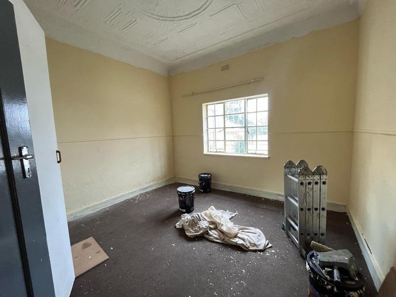6 Bedroom Property for Sale in The Hill Gauteng