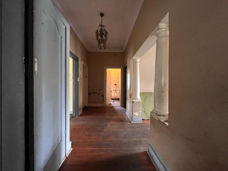 6 Bedroom Property for Sale in The Hill Gauteng