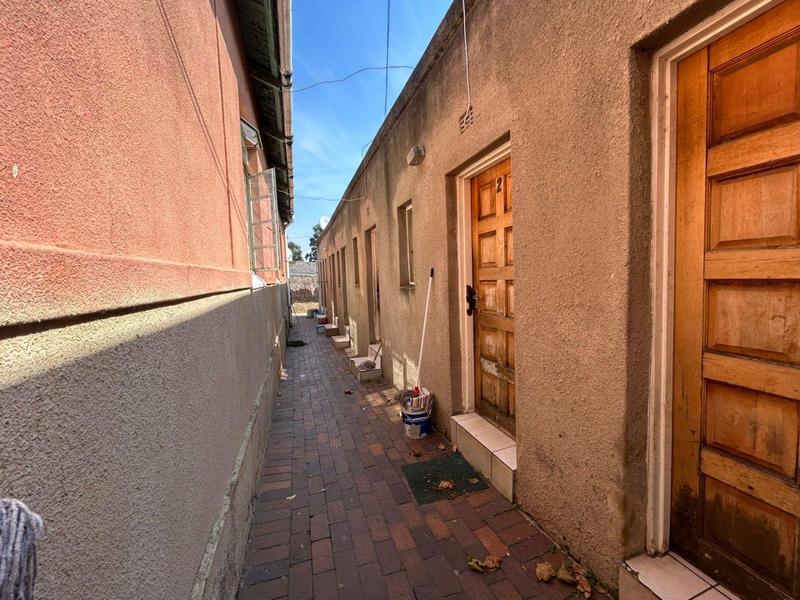 15 Bedroom Property for Sale in Turf Club Gauteng