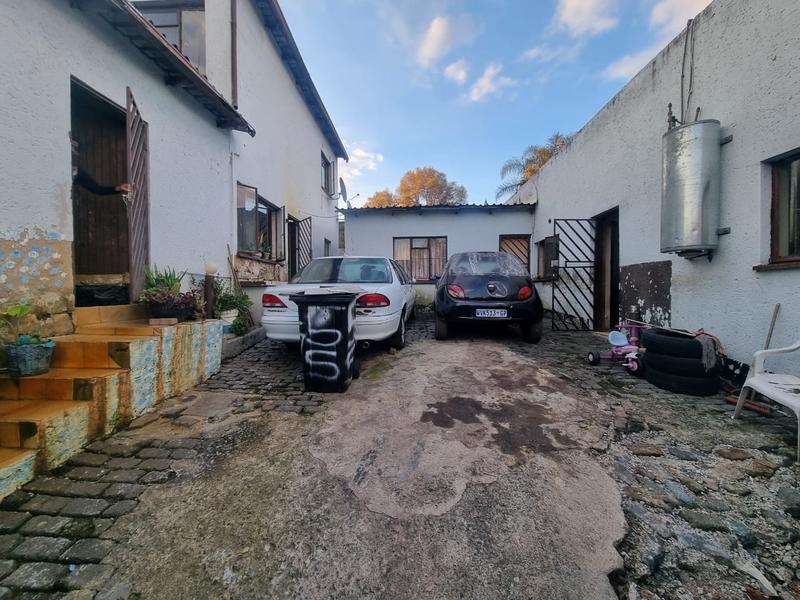 5 Bedroom Property for Sale in Vrededorp Gauteng