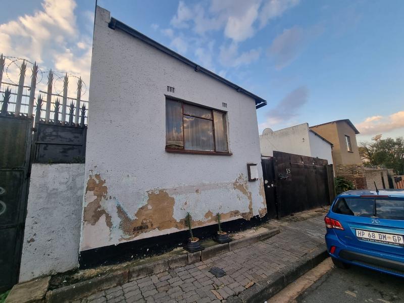 5 Bedroom Property for Sale in Vrededorp Gauteng